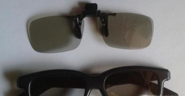 如何使用夹片式3D眼镜?