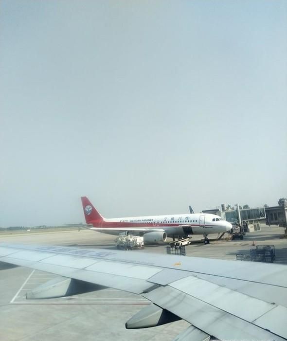 乘坐飞机要哪些程序?