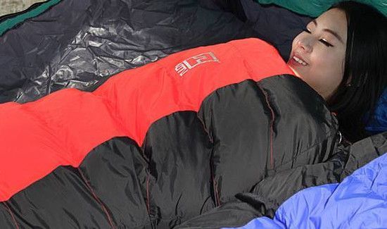 睡袋和穿衣服睡觉有什么区别
