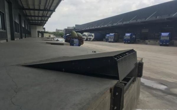 如何辩别高标仓库