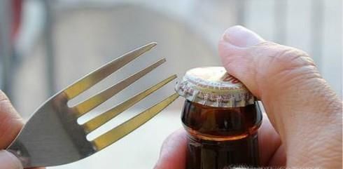 鸡尾酒瓶盖怎么开