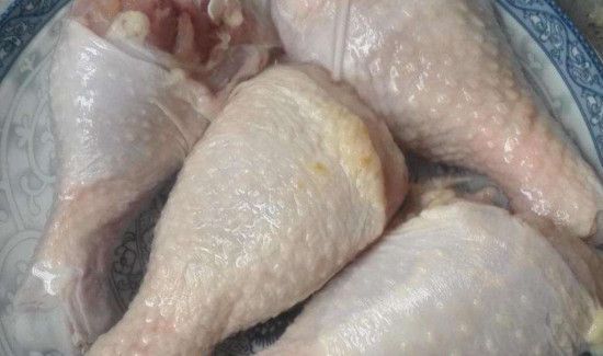 快速解冻鸡腿的方法