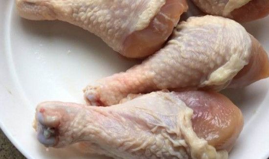 快速解冻鸡腿的方法