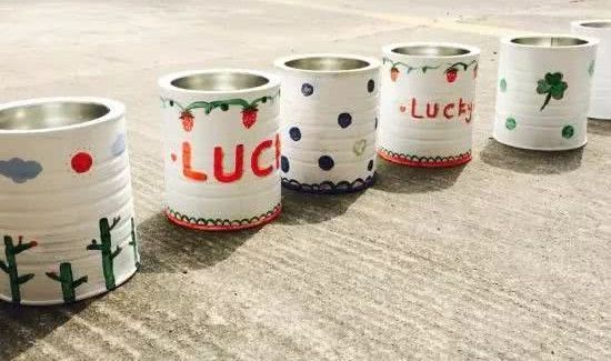 喝完的奶粉罐该不该戳破