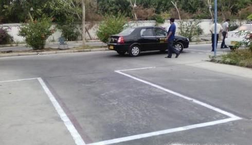 倒车入库如何找点