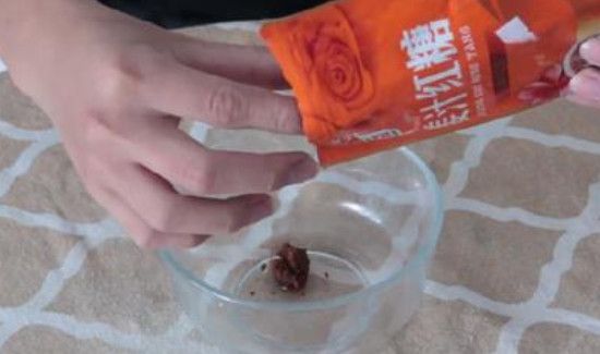 家里有小飞虫怎么消灭