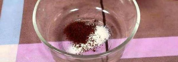 家里有小飞虫怎么消灭