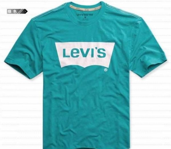 如何在没有熨斗的情况下烫衣服，又快又平整。