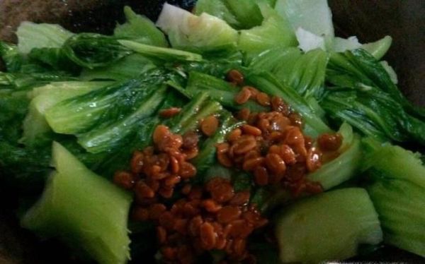 甜菜叶的营养价值与食用方法