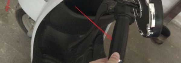 电瓶车怎么锁龙头