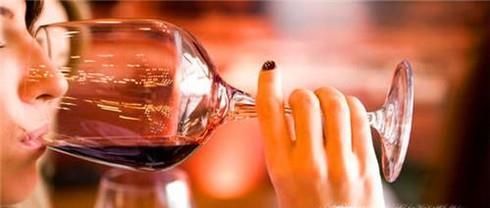 自助餐里的海鲜怎么吃 自助餐海鲜怎么生吃