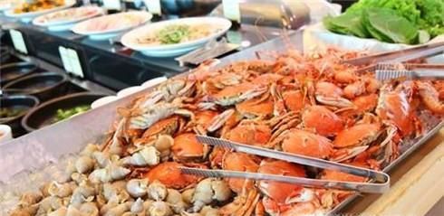 自助餐里的海鲜怎么吃 自助餐海鲜怎么生吃