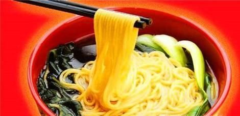 煮面条用热水还是冷水？