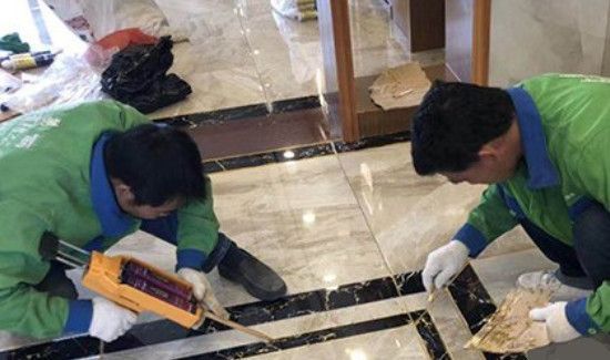 地板砖缝隙渗水怎么办