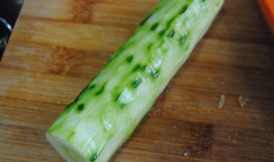 黄瓜要削皮吗