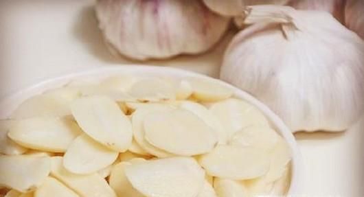 蚊虫叮咬如何防止感染其他疾病？如何快速消肿？