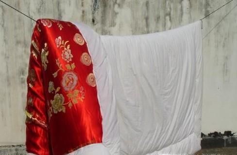 什么是晒被子的正确方法