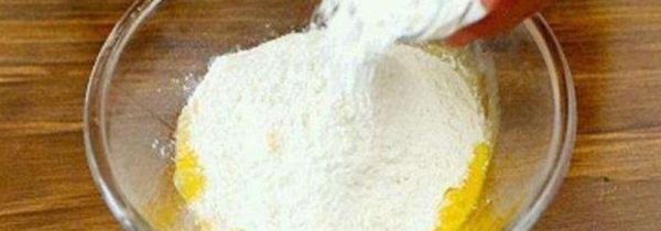 脆皮香蕉是用面粉还是淀粉