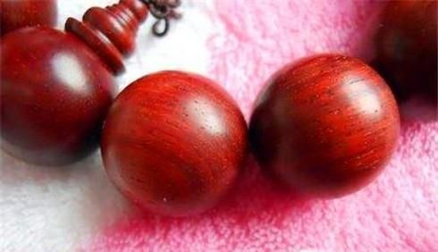 血檀与小叶紫檀的区别