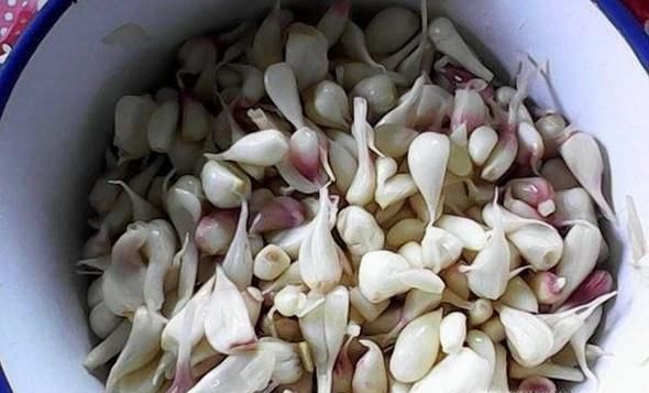 怎样泡制大蒜(方便快捷）