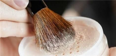 穿丝袜高跟鞋滑怎么办