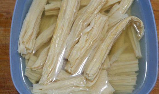 腐竹泡了三天还能吃吗