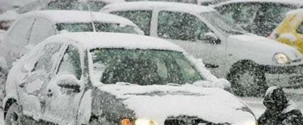 冬天，车子打不燃火怎么办？