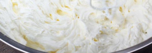 奶油越打越稀怎么回事