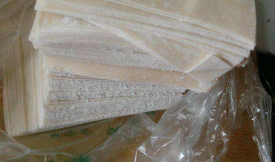 抄手皮上有黑点是怎么回事