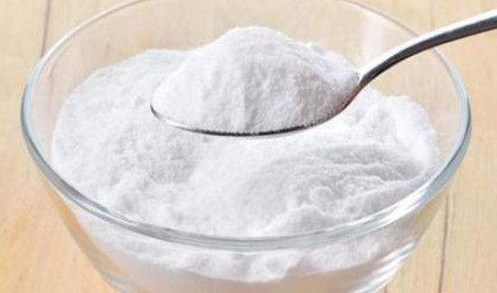 小苏打过期一年可以用吗