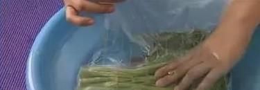 怎么更长时间保存绿叶蔬菜