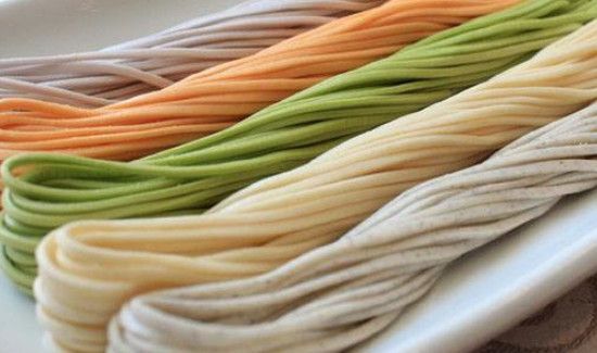 面条上有小黑点是不是发霉了