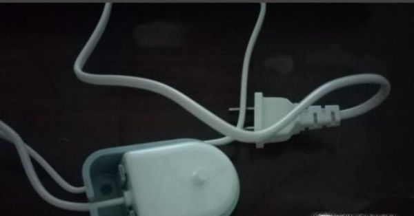 一般电动牙刷怎么充电
