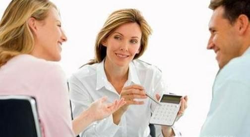 说话时总被别人打断怎么办？