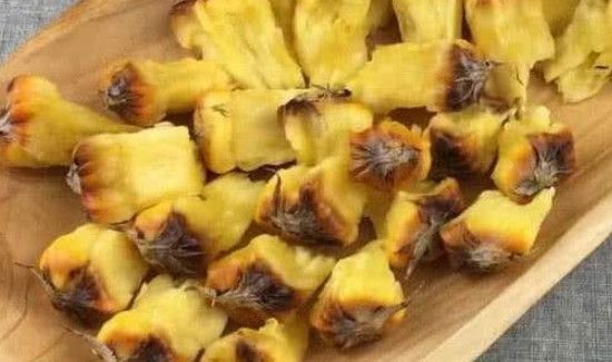 菠萝怎么掰着吃