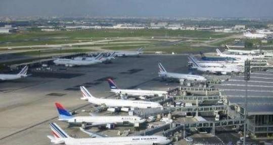 按综合计算排行前八的全球机场有哪些