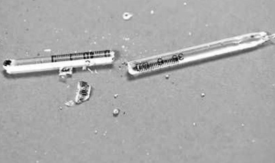 不小心把体温计打碎了怎么处理