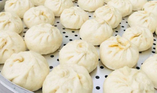 为什么自己做的包子没有外面买的白