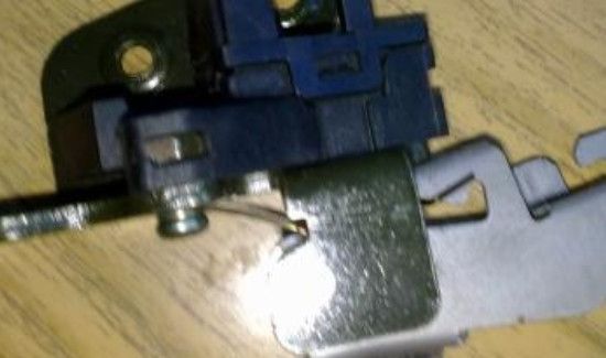 行李箱锁扣坏了能修吗