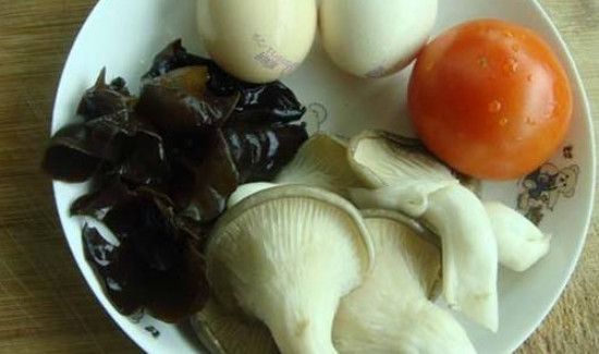 蘑菇和鸡蛋可以放在一起炒吗