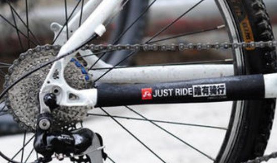 自行车链条生锈了怎么办