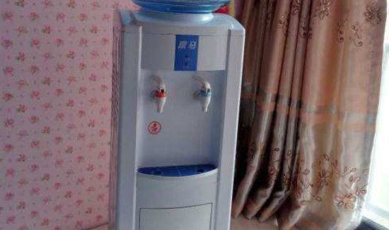 饮水机晚上要关吗