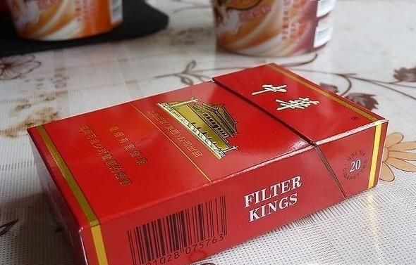 如何辨别香烟的真假？