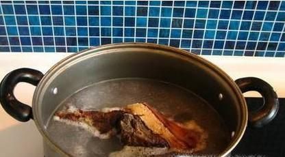 怎么清洗土腊肉