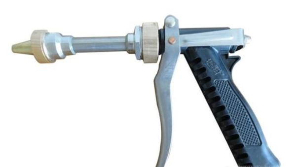 买回来的椰子如何快速打开