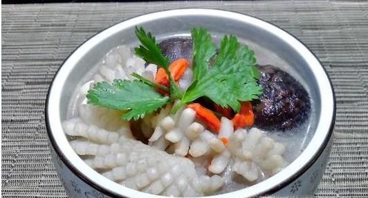 夏季怎样预防食物中毒?轻微中毒如何自救?