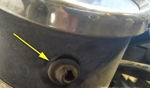 怎样看摩托车里程表