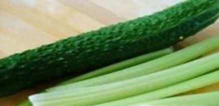 芹菜不能同什么一起吃不得不知