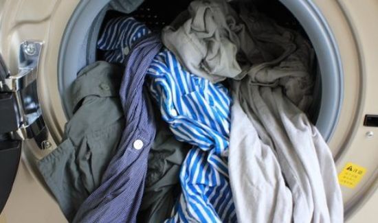 羽绒服可以用滚筒洗衣机洗吗