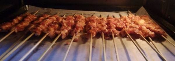 电烤箱烤肉串的时间和温度